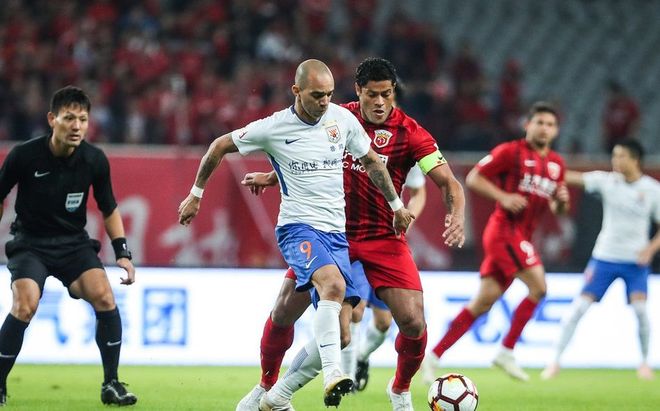 鲁能惨遭对方反超,积分榜形势岌岌可危的简单介绍 鲁能惨遭对方反超,积分榜形势岌岌可危的简单介绍