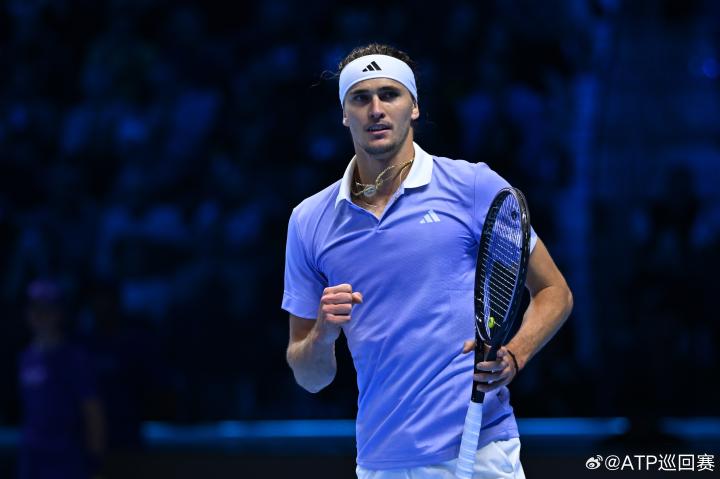 世界网球队爆冷西班牙网球队,兹维列夫送出助攻的简单介绍 世界网球队爆冷西班牙网球队,兹维列夫送出助攻的简单介绍